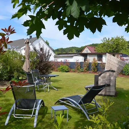 Urlaubsdomizil Insellust-ruegen * 萨斯尼茨